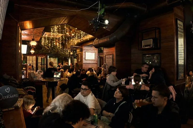 Bar Scene at Wild Rover Barcelona